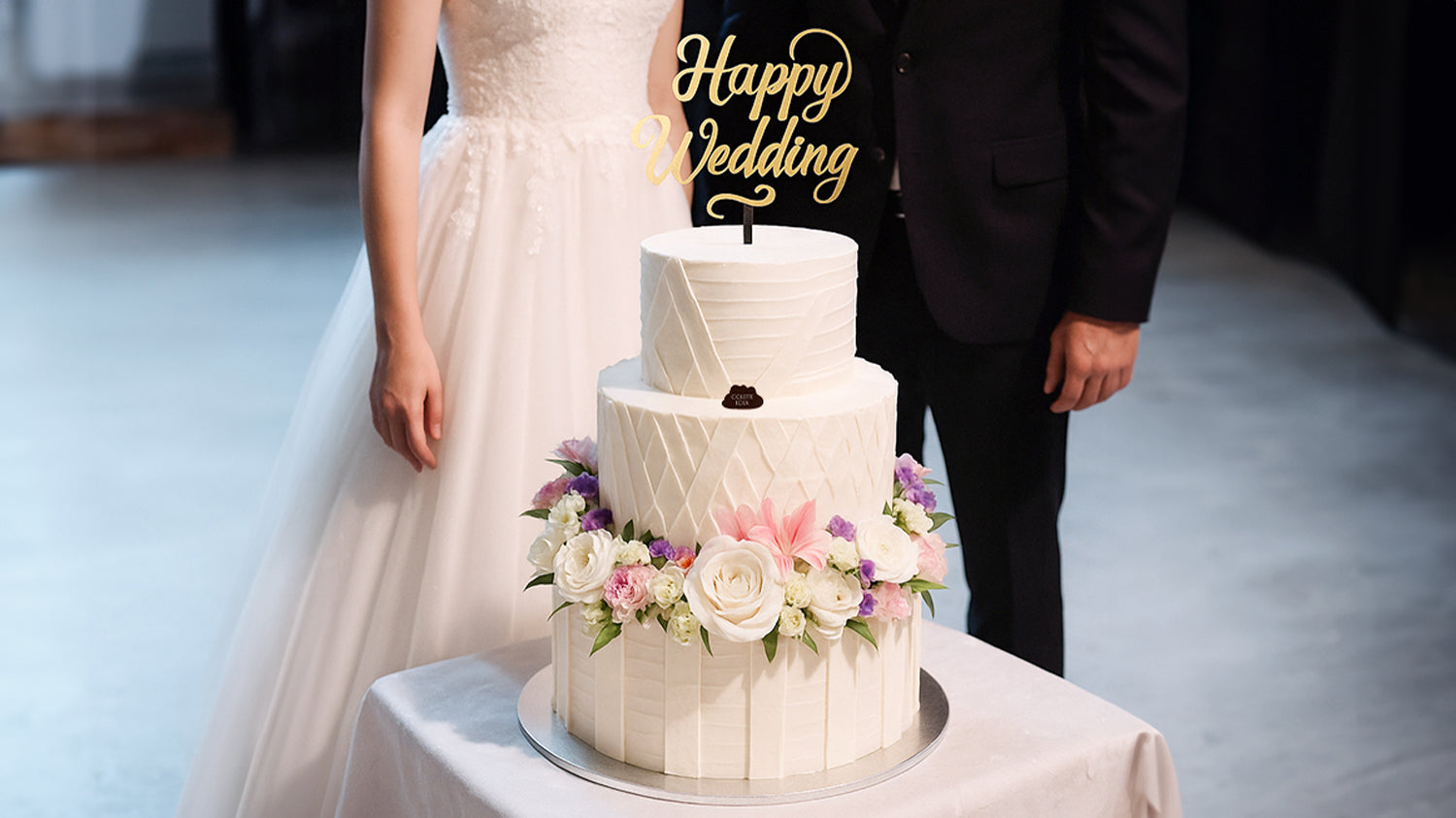 Modern Romance: Wedding Cake Styles That Define 2025