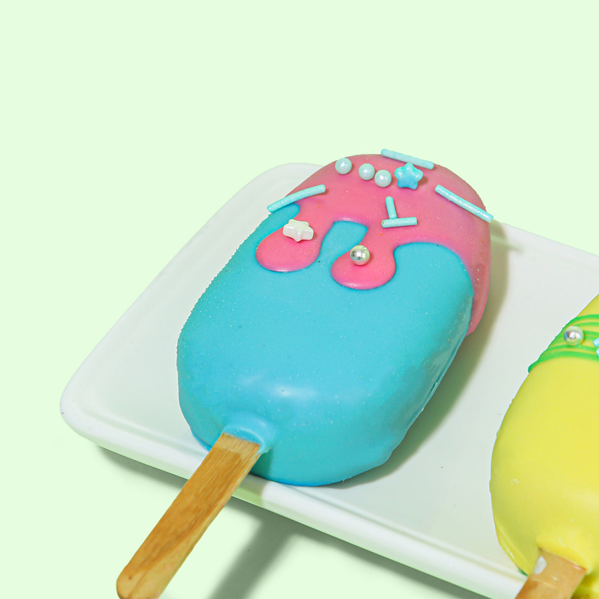 Cake Popsicles - Box of 6